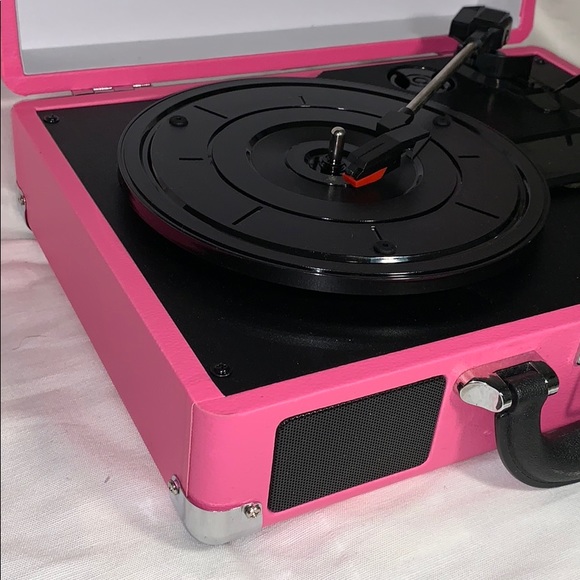 Pink record player - Picture 4 of 4